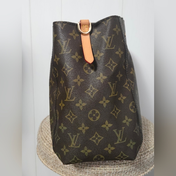 PLK Mono Montaigne GM Style Bag - Picture 4 of 14